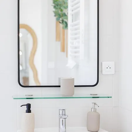Lumiere De Provence - Charming, Parking, Ac, Cosy 아파트 *