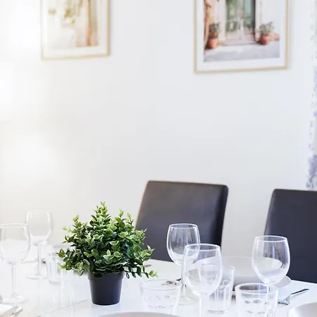 Lumiere De Provence - Charming, Parking, Ac, Cosy 아파트 *